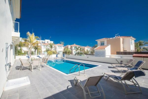 Villa Dafnis Platina - Lovely 4 Bedroom Protaras Villa with Private Pool - Close to the Beach